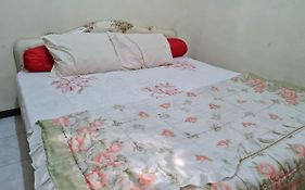 Villa Bukit Zaitun Puncak RedPartner